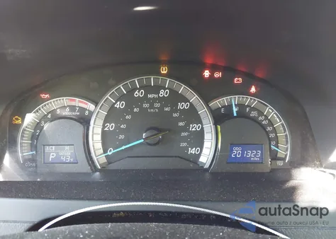 2014 Toyota Camry Se z USA, uszkodzony, nr VIN 4T1BF1FKXEU805019